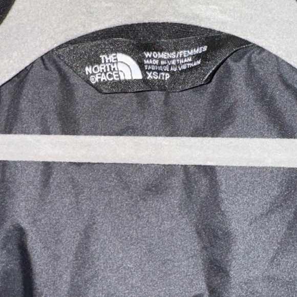TNF
The north face soft shell running jacket - Picture 3 of 3